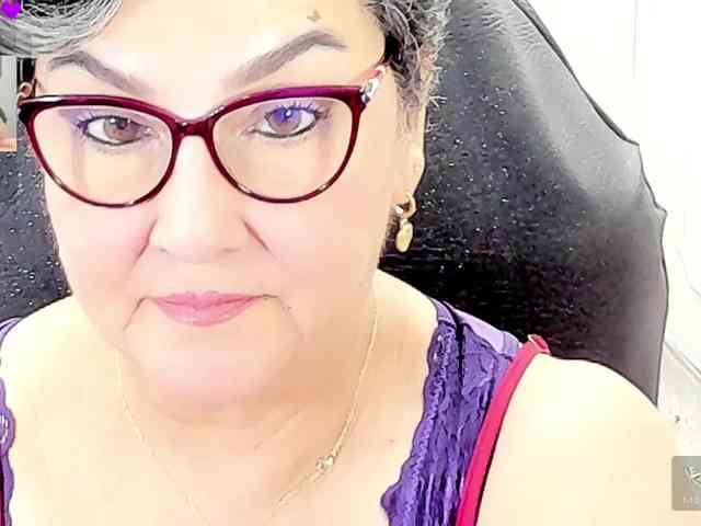 cataleya-mom webcam
