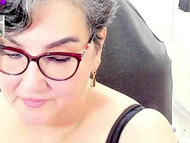 cataleya-mom webcam