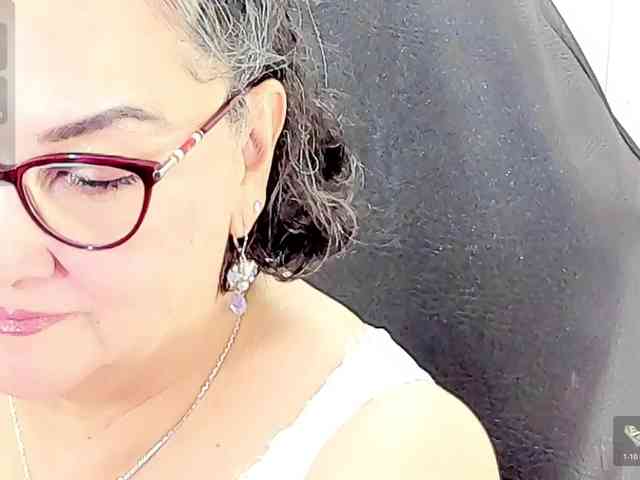 cataleya-mom webcam