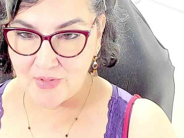 cataleya-mom webcam