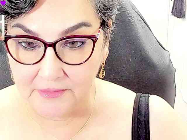 cataleya-mom webcam