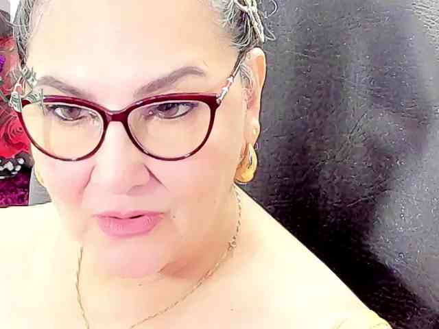 cataleya-mom webcam