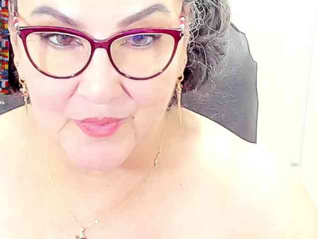 cataleya-mom webcam