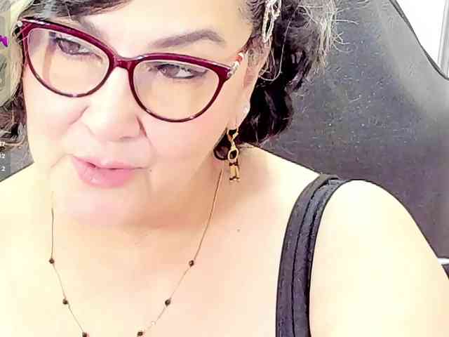 cataleya-mom webcam