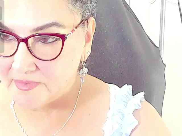 cataleya-mom webcam