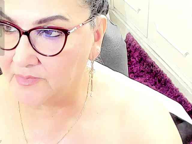 cataleya-mom webcam