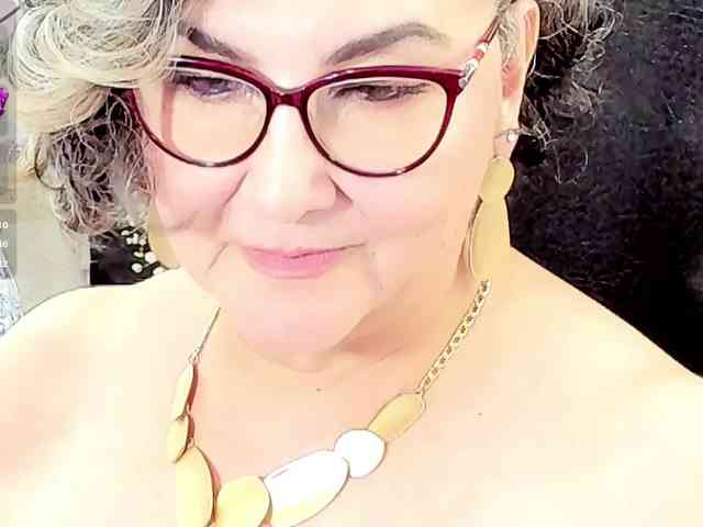 cataleya-mom webcam