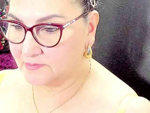 cataleya-mom
