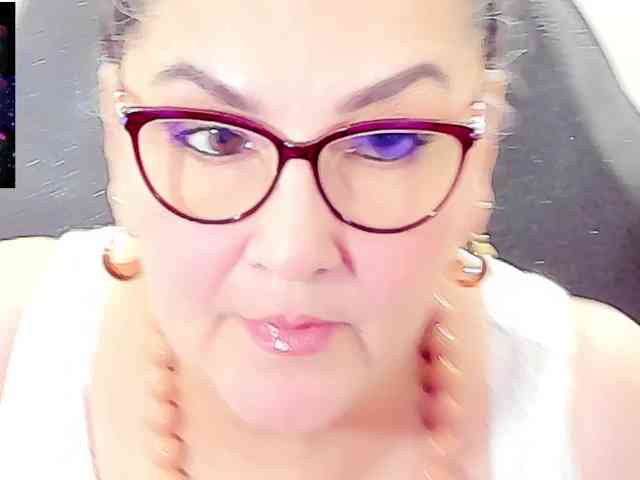 cataleya-mom webcam