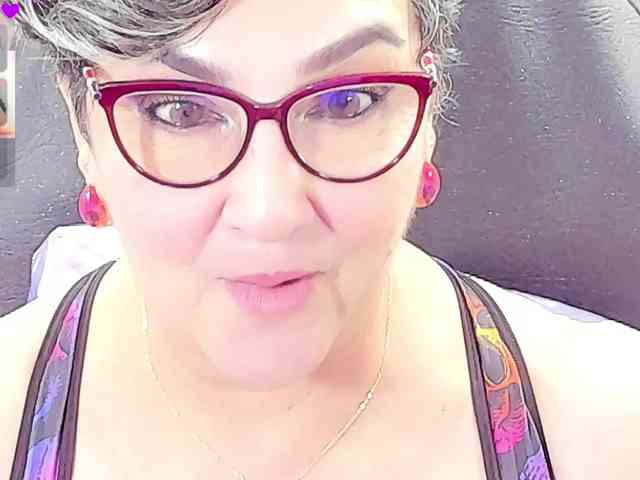 cataleya-mom webcam