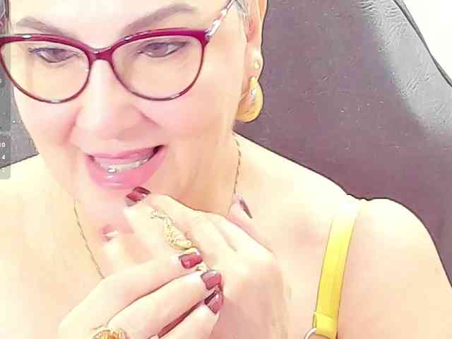 cataleya-mom webcam