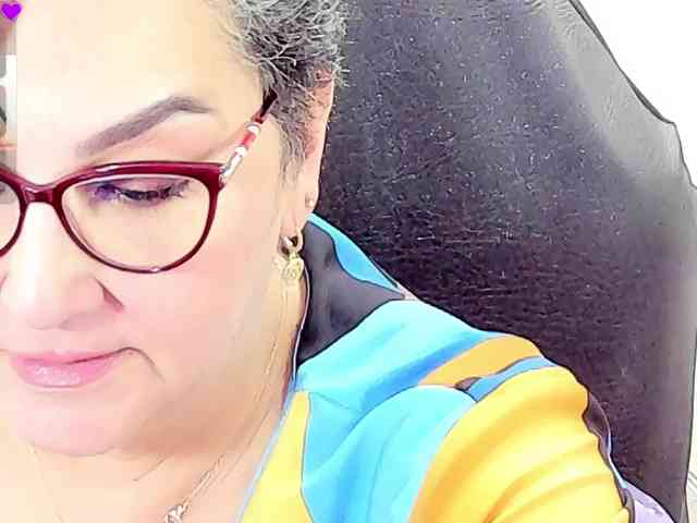 cataleya-mom webcam