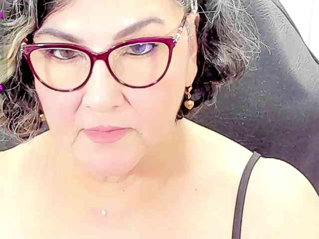 cataleya-mom webcam