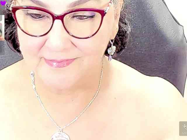 cataleya-mom webcam