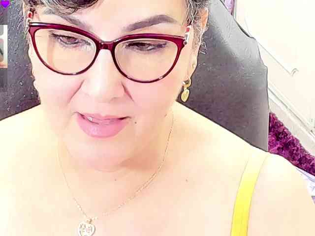 cataleya-mom webcam