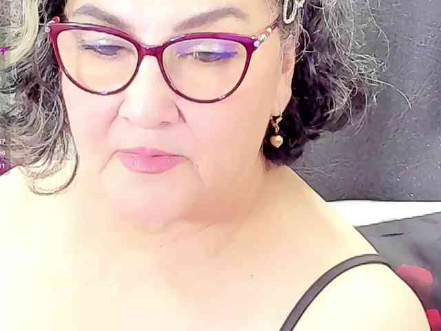 cataleya-mom webcam