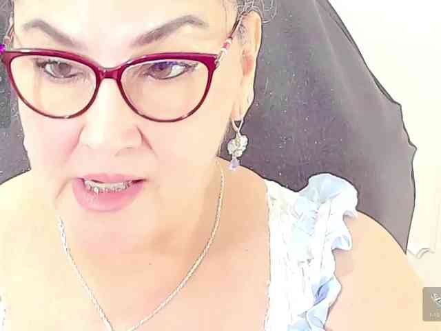 cataleya-mom webcam