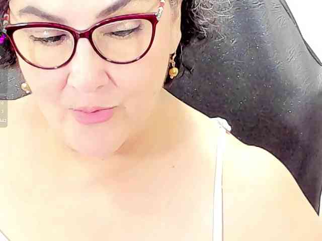 cataleya-mom webcam