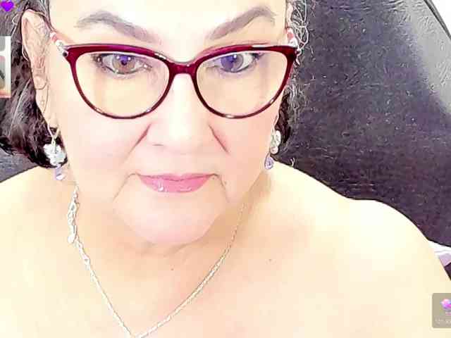 cataleya-mom webcam