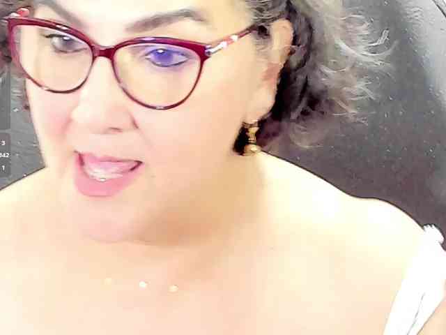 cataleya-mom webcam
