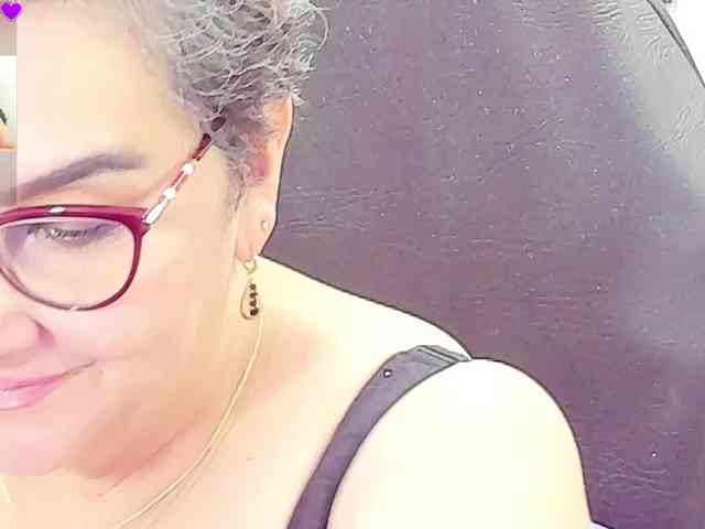 cataleya-mom webcam