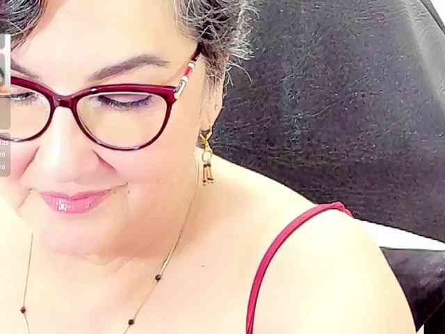 cataleya-mom webcam