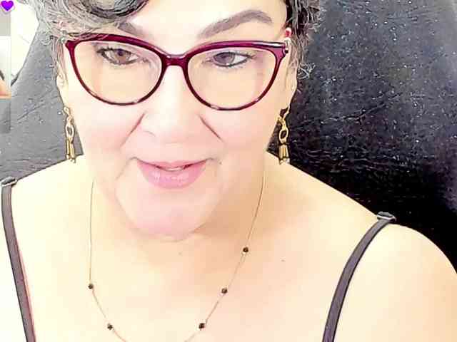cataleya-mom webcam