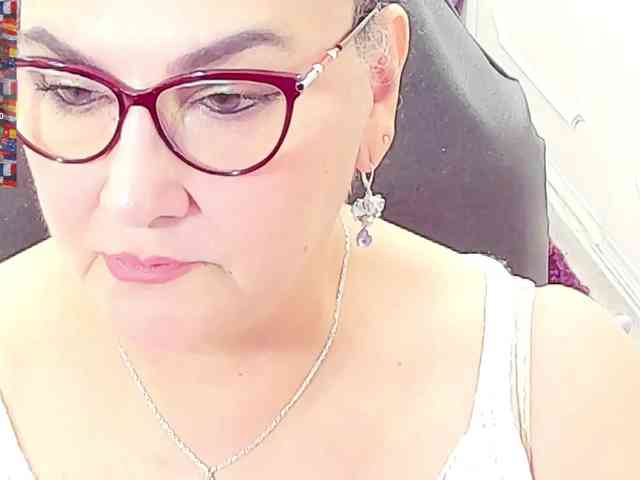 cataleya-mom webcam