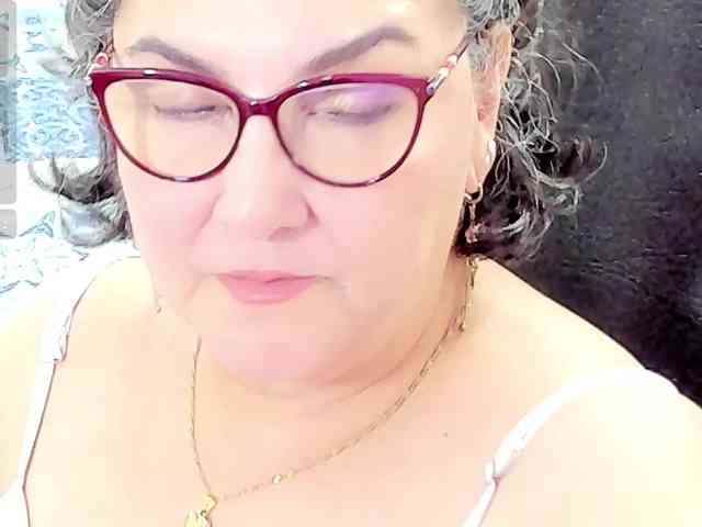 cataleya-mom webcam