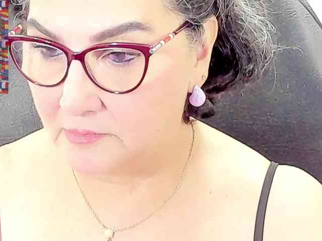 cataleya-mom webcam