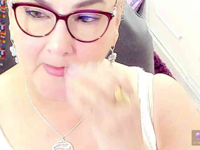 cataleya-mom webcam