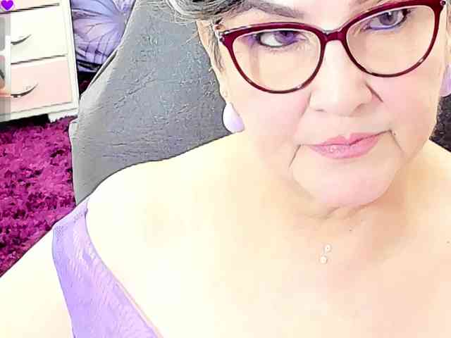 cataleya-mom webcam