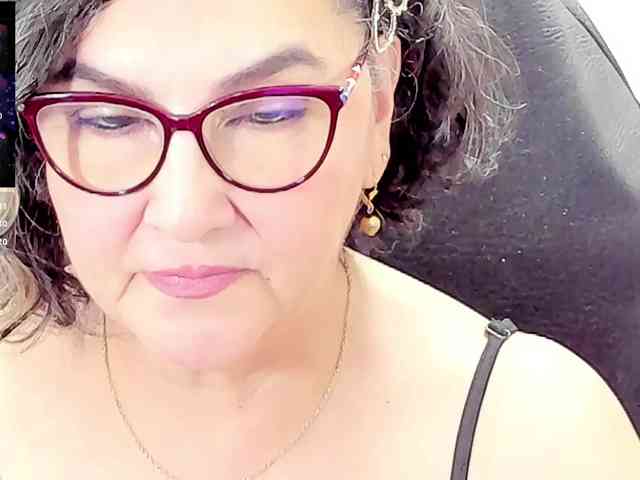 cataleya-mom webcam