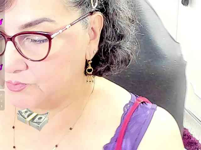 cataleya-mom webcam