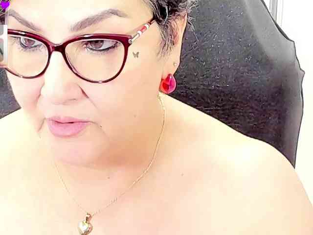cataleya-mom webcam