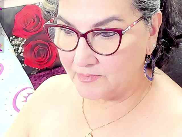 cataleya-mom webcam