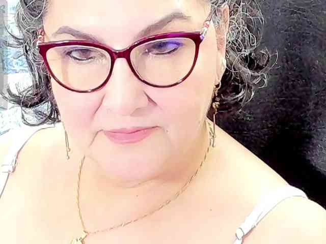 cataleya-mom webcam