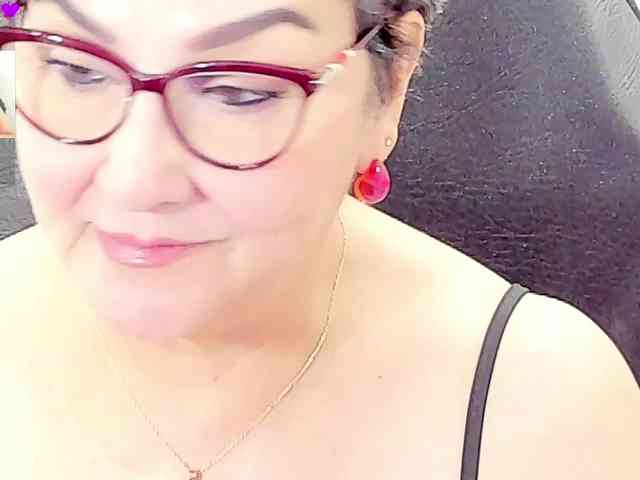 cataleya-mom webcam