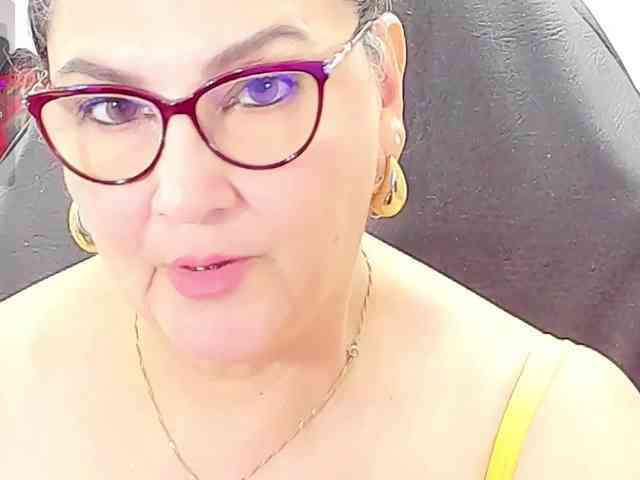 cataleya-mom webcam