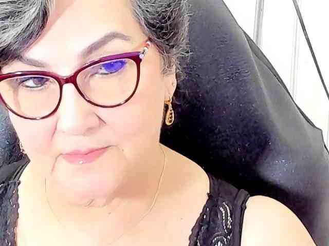 cataleya-mom webcam