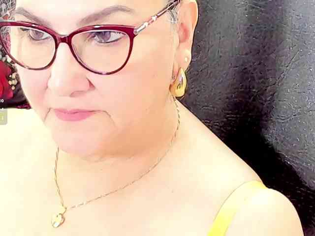 cataleya-mom webcam