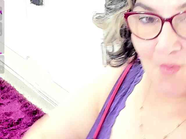cataleya-mom webcam