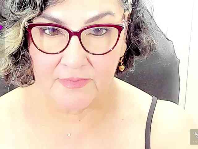 cataleya-mom webcam