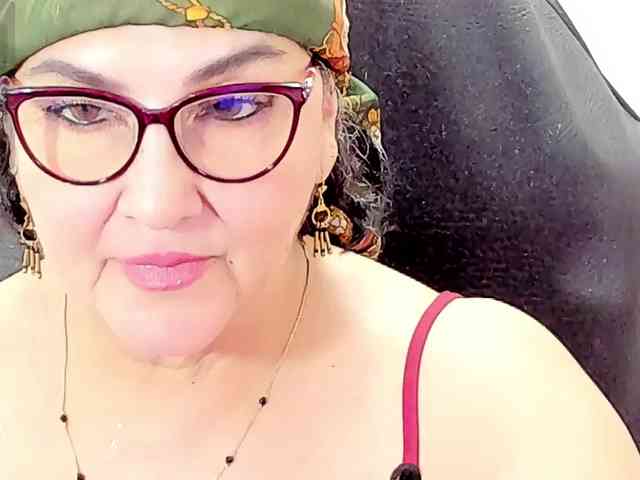 cataleya-mom webcam