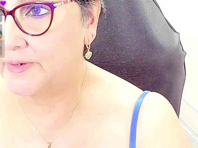 cataleya-mom webcam