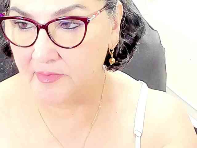cataleya-mom webcam