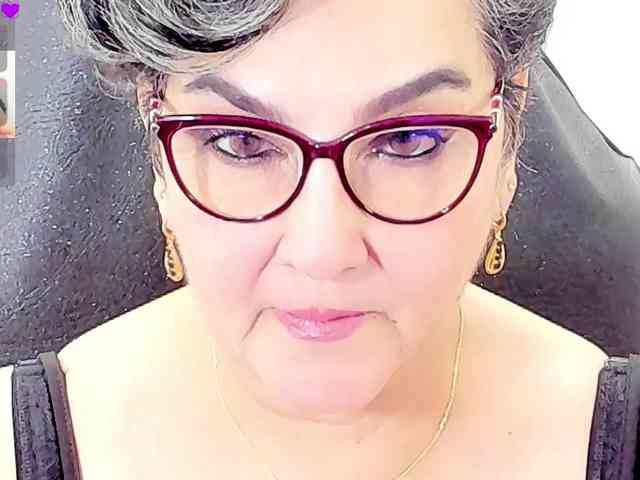 cataleya-mom webcam