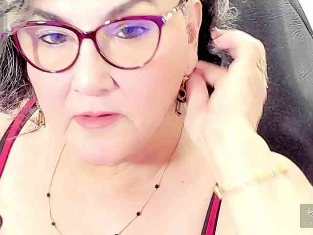 cataleya-mom webcam