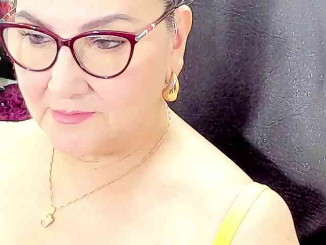 cataleya-mom webcam
