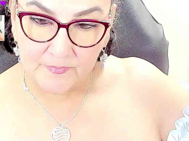 cataleya-mom webcam
